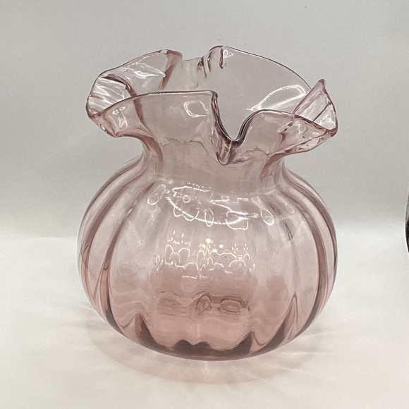 Cranberry Ruffled Hand Blown Art Glass by Two’s Company Glows - Picture 5 of 9